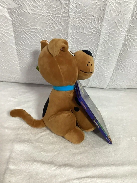 Scooby Doo Kohls Cares “A Halloween Mystery” Book & 9” Sitting Plush NEW - Picture 4 of 11